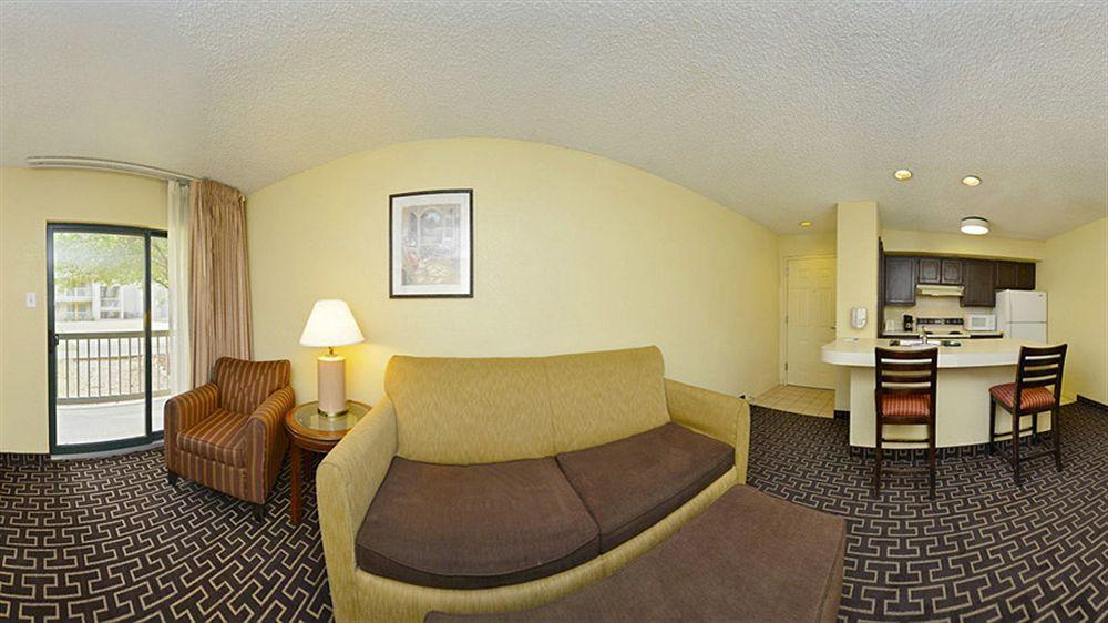 Americas Best Value Inn & Suites Extended Stay - Tulsa Extérieur photo