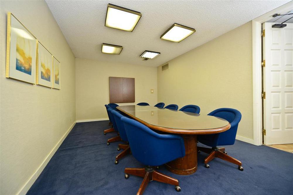 Americas Best Value Inn & Suites Extended Stay - Tulsa Business photo